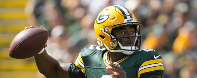 Packers' Willis explains why he apologized to center who vomited on football