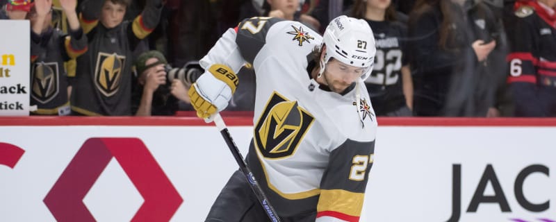 Golden Knights sign original core player to huge extension