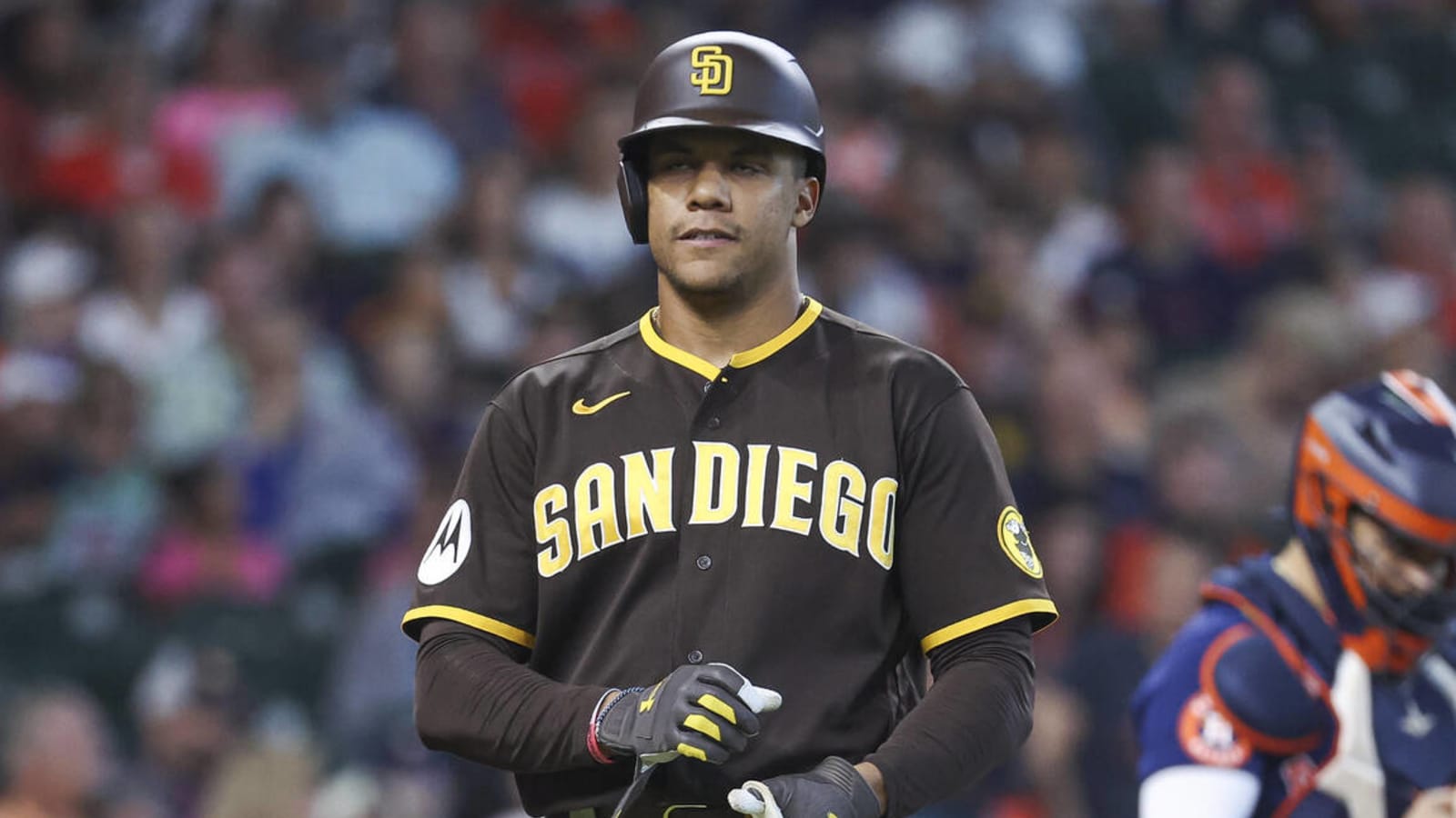Yankees, Padres have talked trade involving former World Series champ