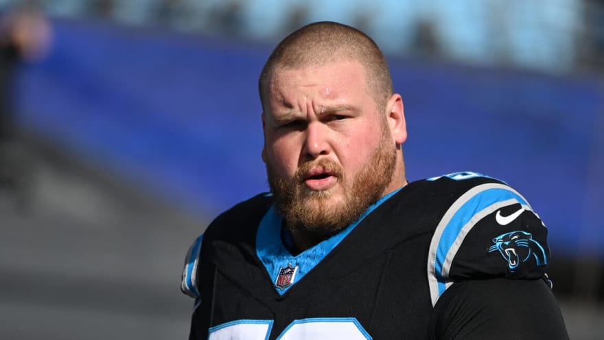 Chargers sign veteran offensive lineman to deal