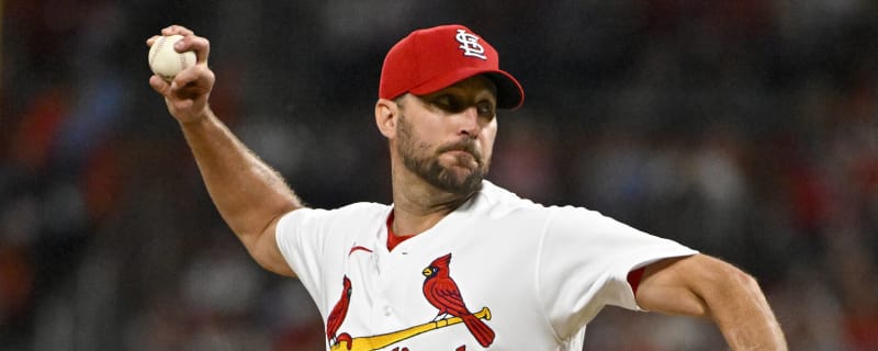 Adam Wainwright promised his kids a puppy when he retired. Cardinals  delivered on final day