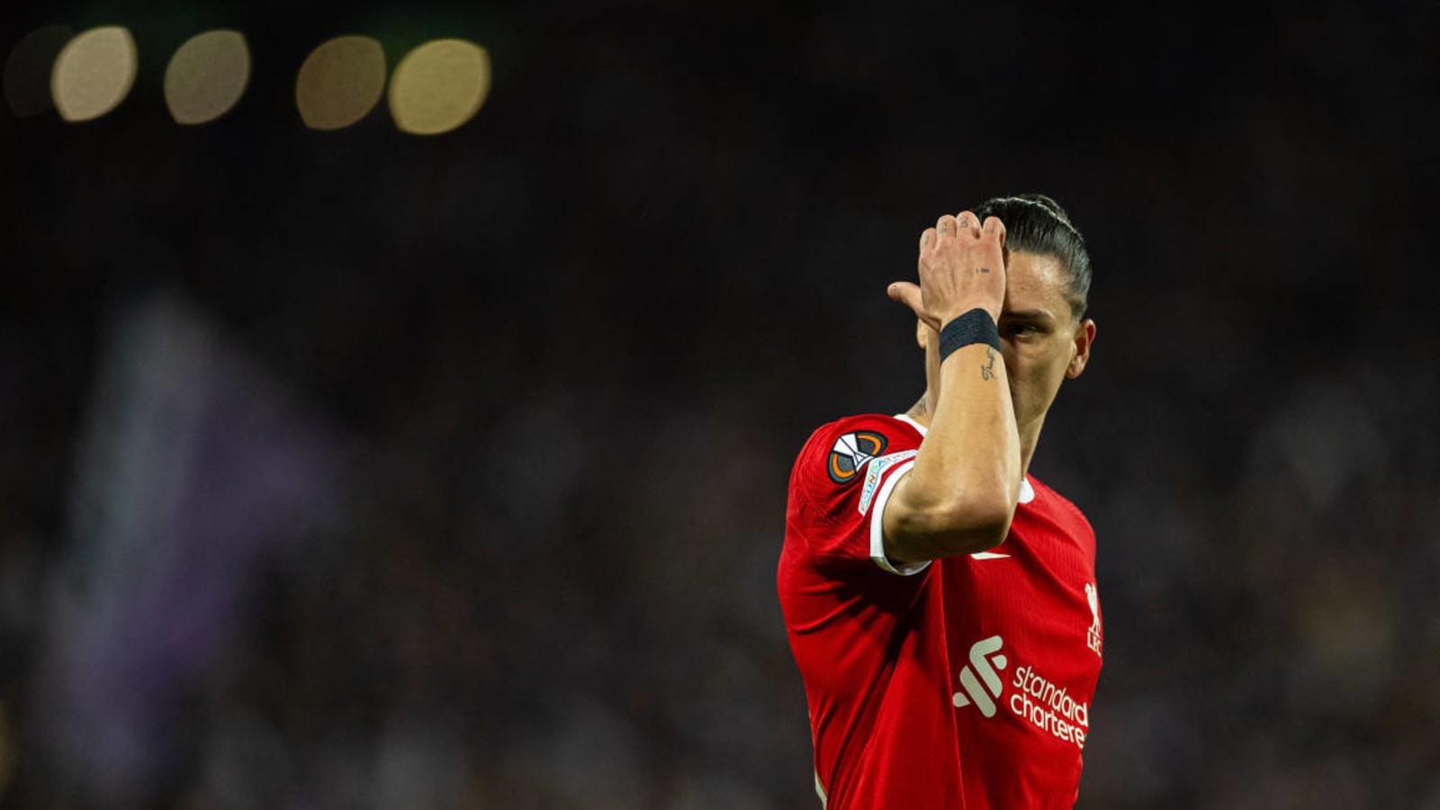 Darwin Nunez Refuses To Shake Hands With Frank Magri After Liverpool&#39;s Loss In Toulouse