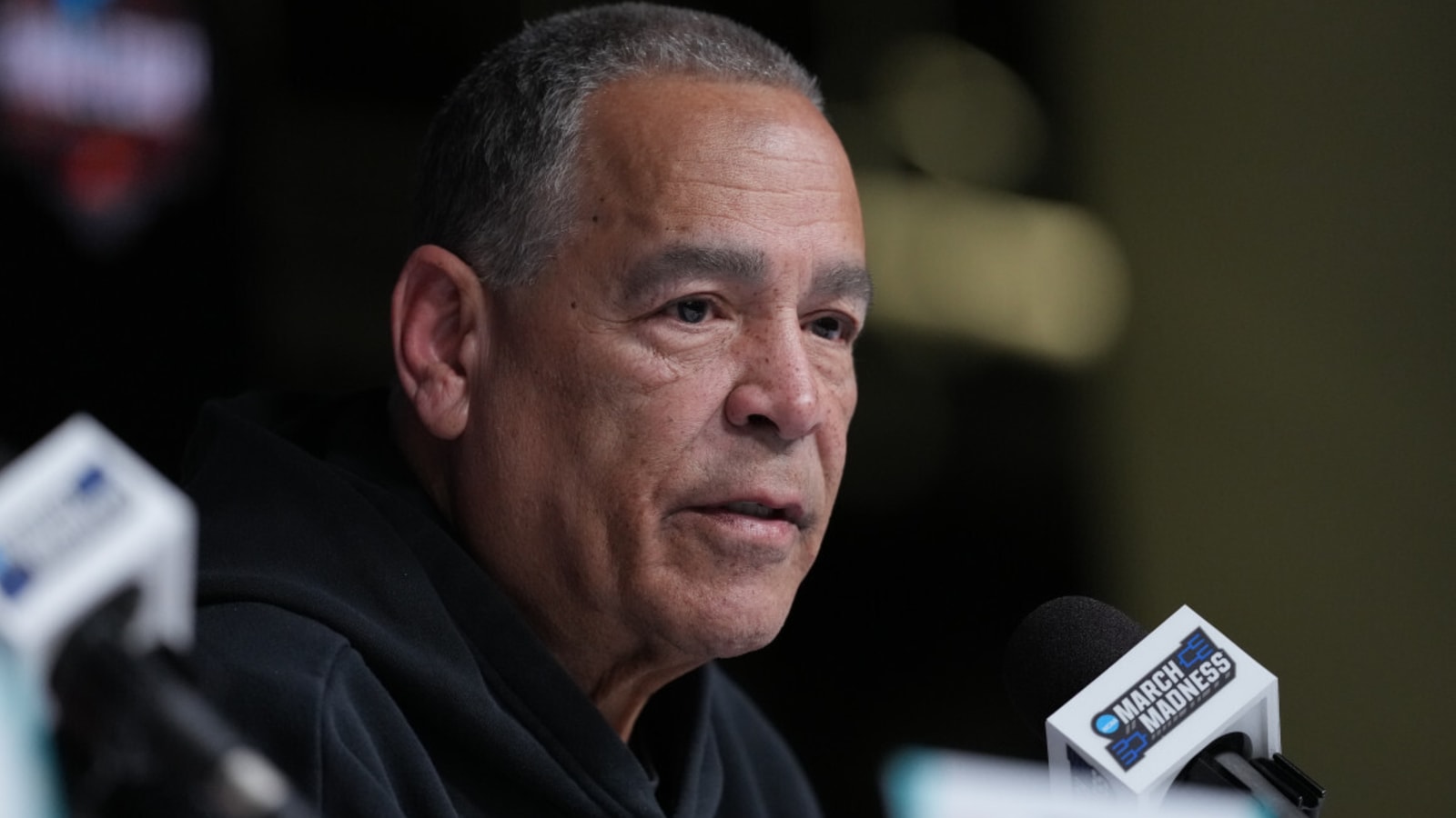 Houston’s Kelvin Sampson Makes Coaching Decision After National Championship Loss