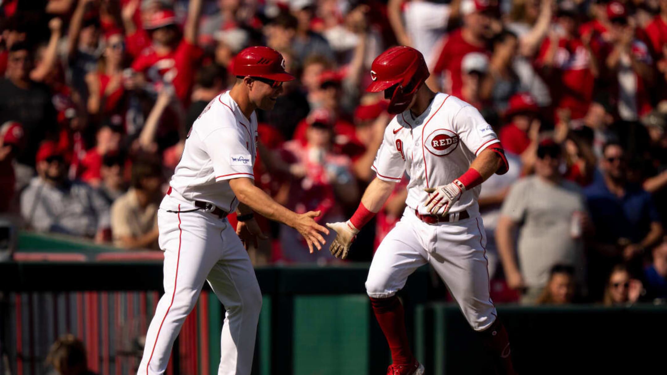 Arizona Diamondbacks 3, Cincinnati Reds 7: Arizona swept out of