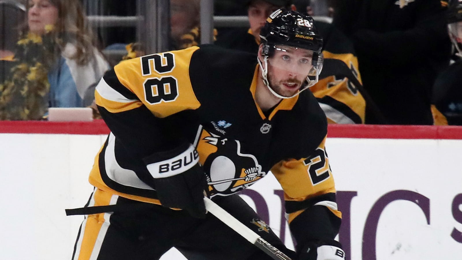 Canucks acquire Marcus Pettersson, Drew O'Connor from Penguins