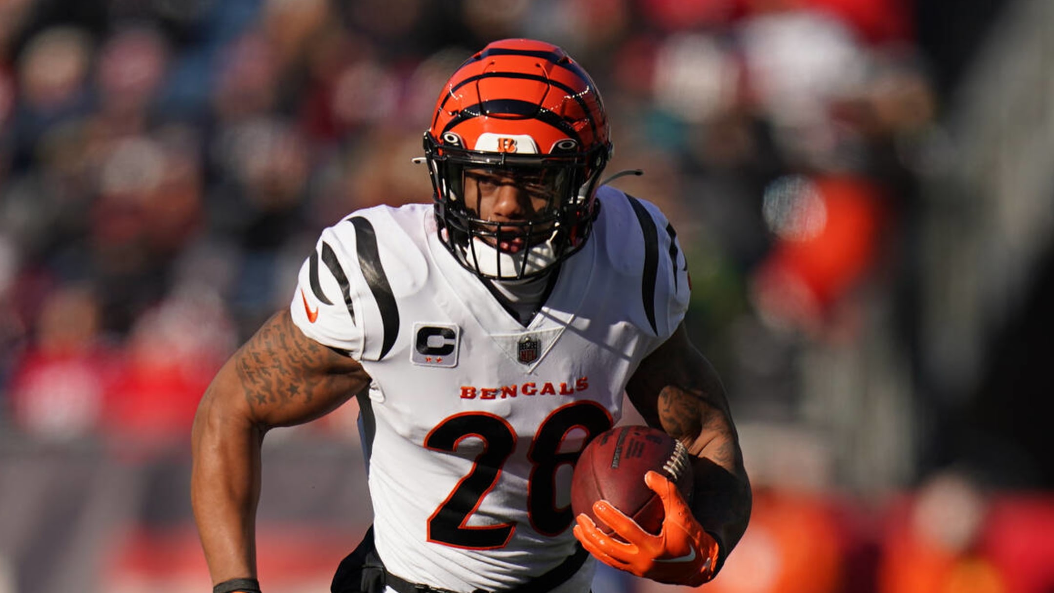 Cincinnati Bengals Brass Lauds Joe Mixon's Professionalism in Contract  Restructure