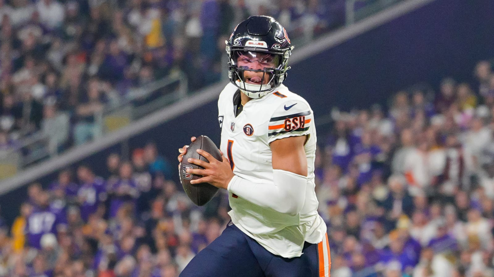 Former Chicago Bears QB Justin Fields slammed by Pittsburgh Steelers legend after troubling video surfaces
