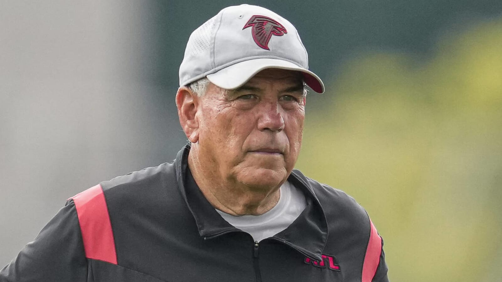 Falcons DC Dean Pees released from hospital following pregame collision