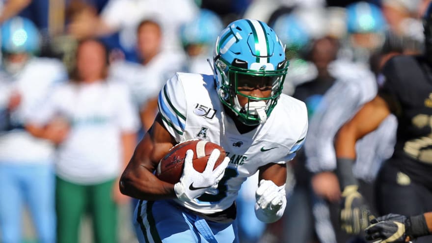 bears move up in fifith round to take tulane wr darnell mooney yardbarker