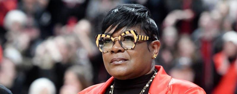 Sheryl Swoopes gets crushed for her awful Caitlin Clark criticism