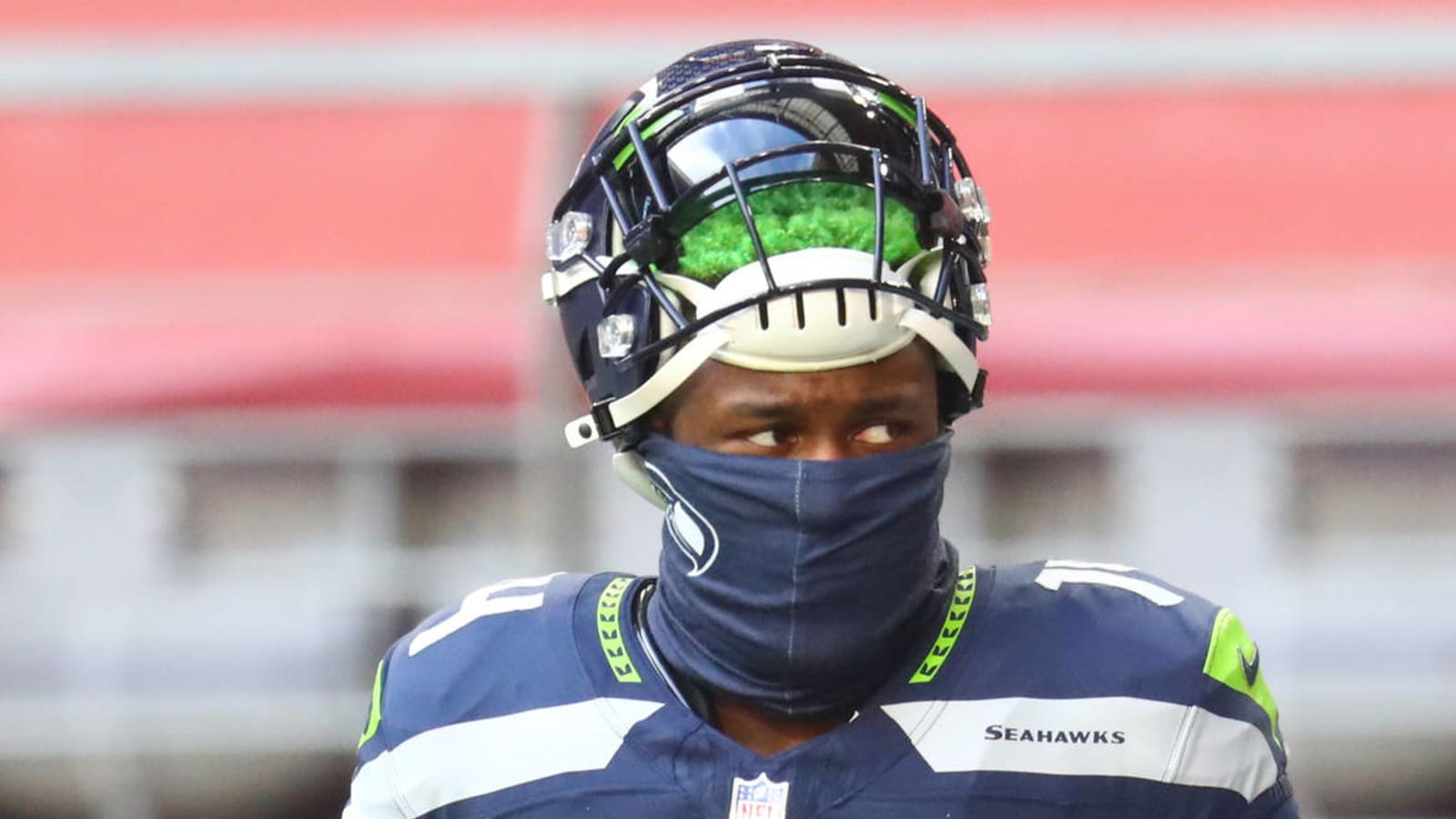 DK Metcalf heated on Seahawks’ sideline