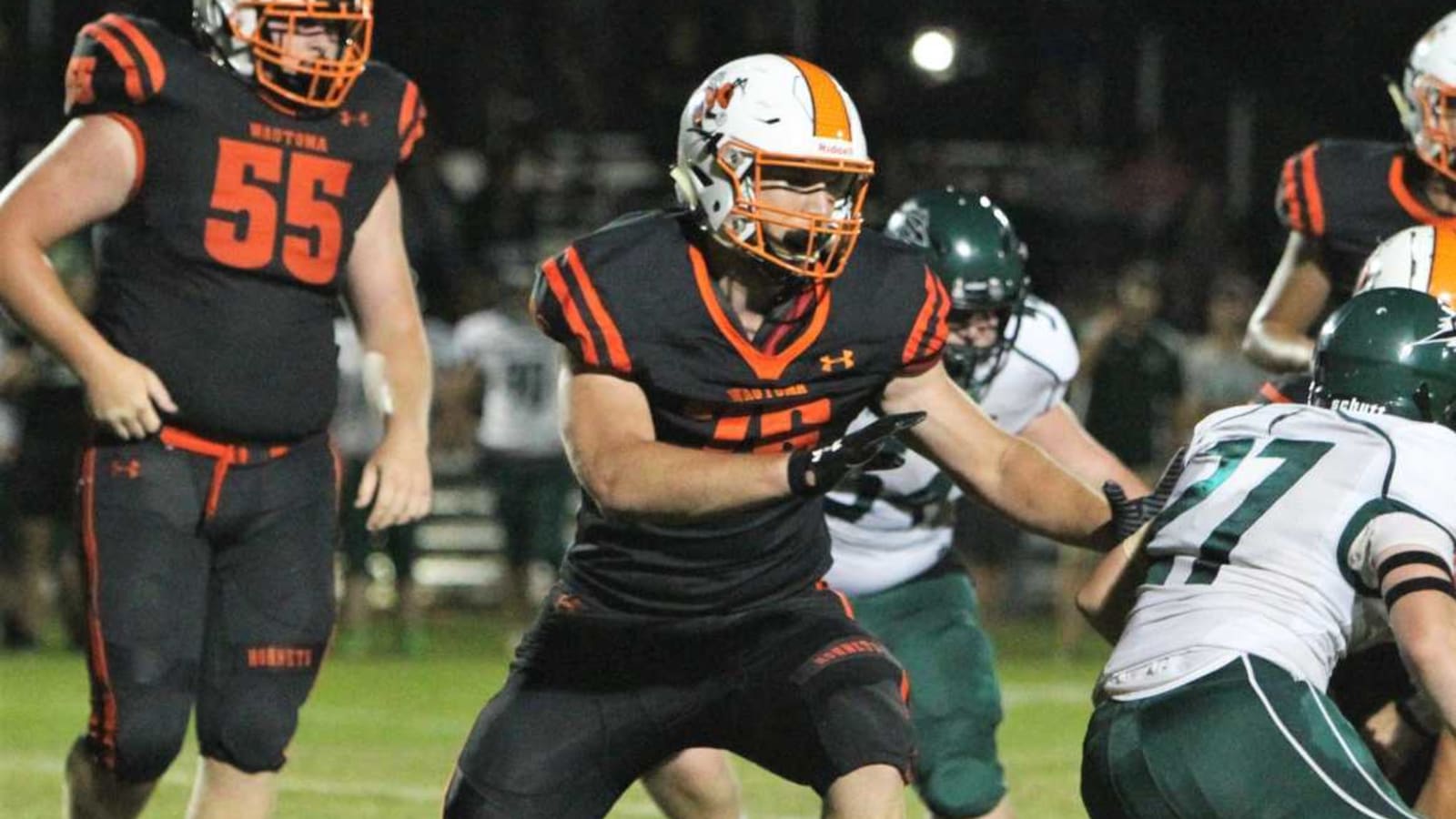 Wisconsin Football OL Michael Roeske Signs National Letter of Intent