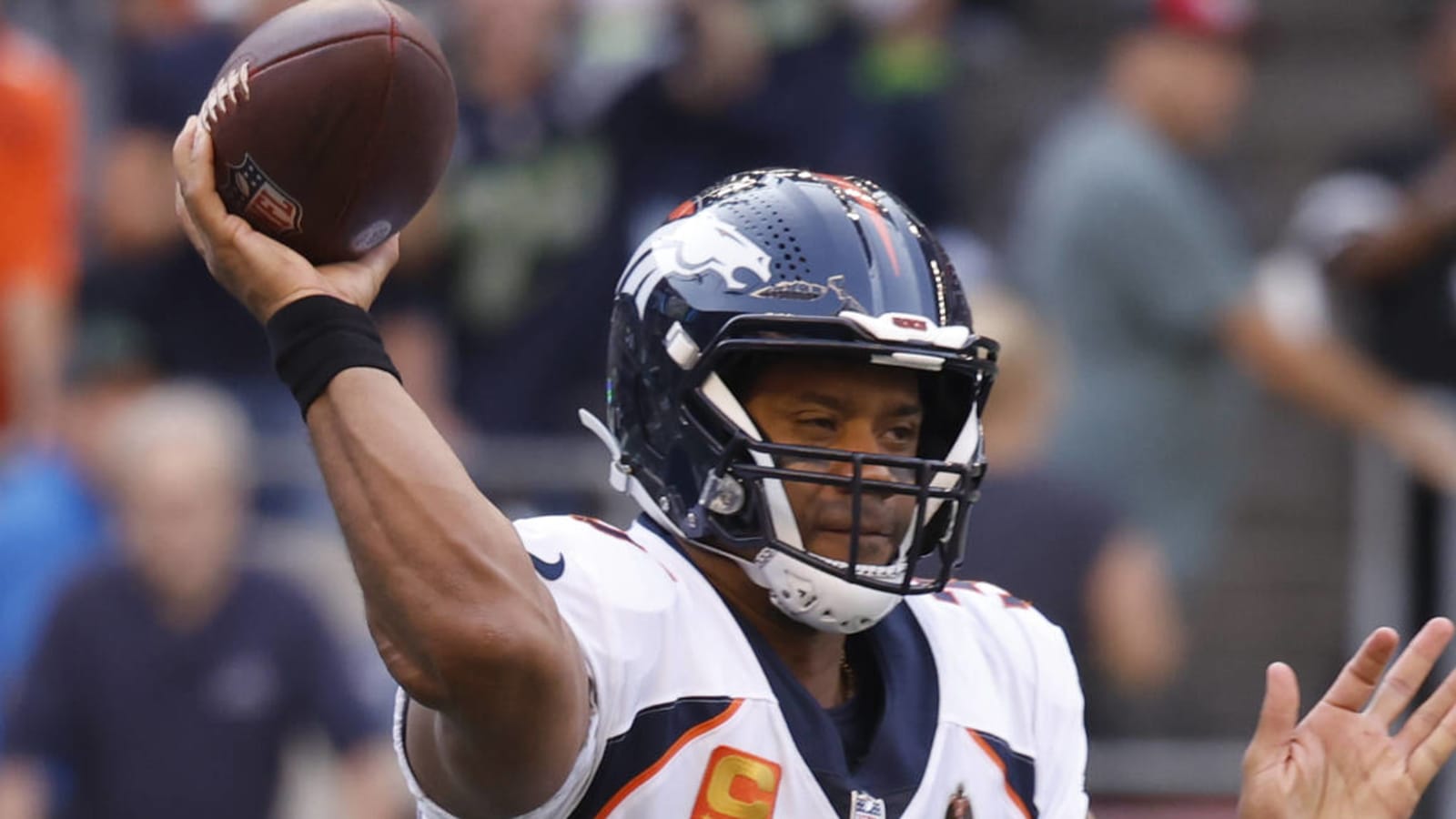 Watch: Russell Wilson throws first TD as member of the Broncos