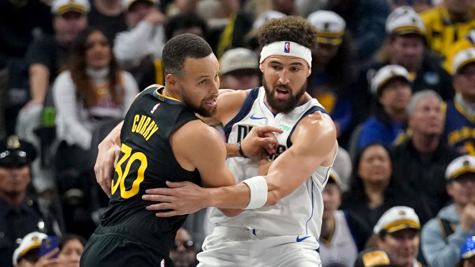 Steph Curry, Warriors prevail over Klay Thompson, Mavericks