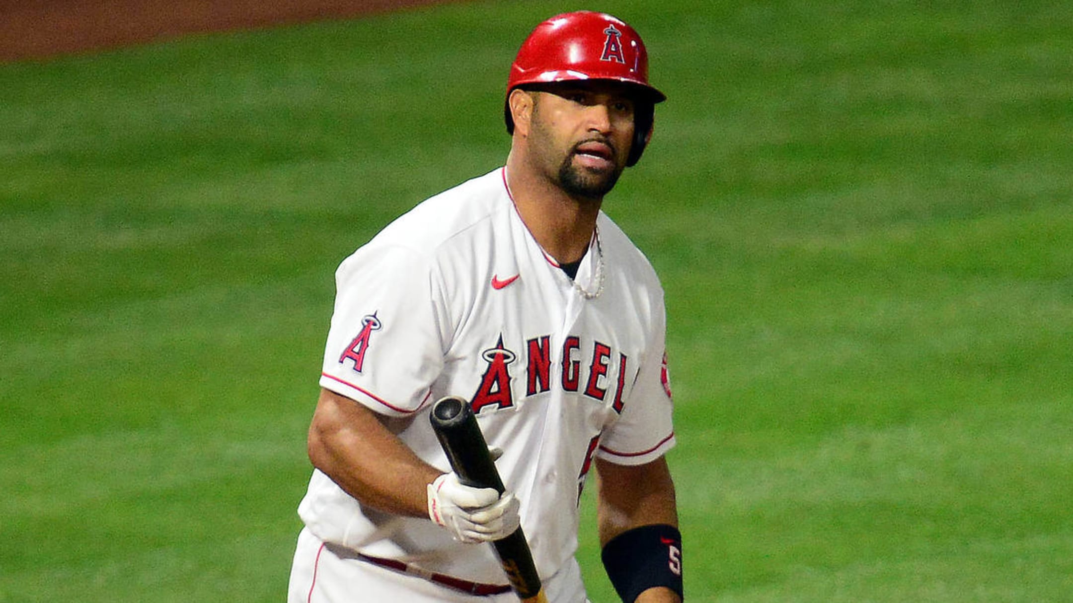 Angels cut 41-year-old Albert Pujols