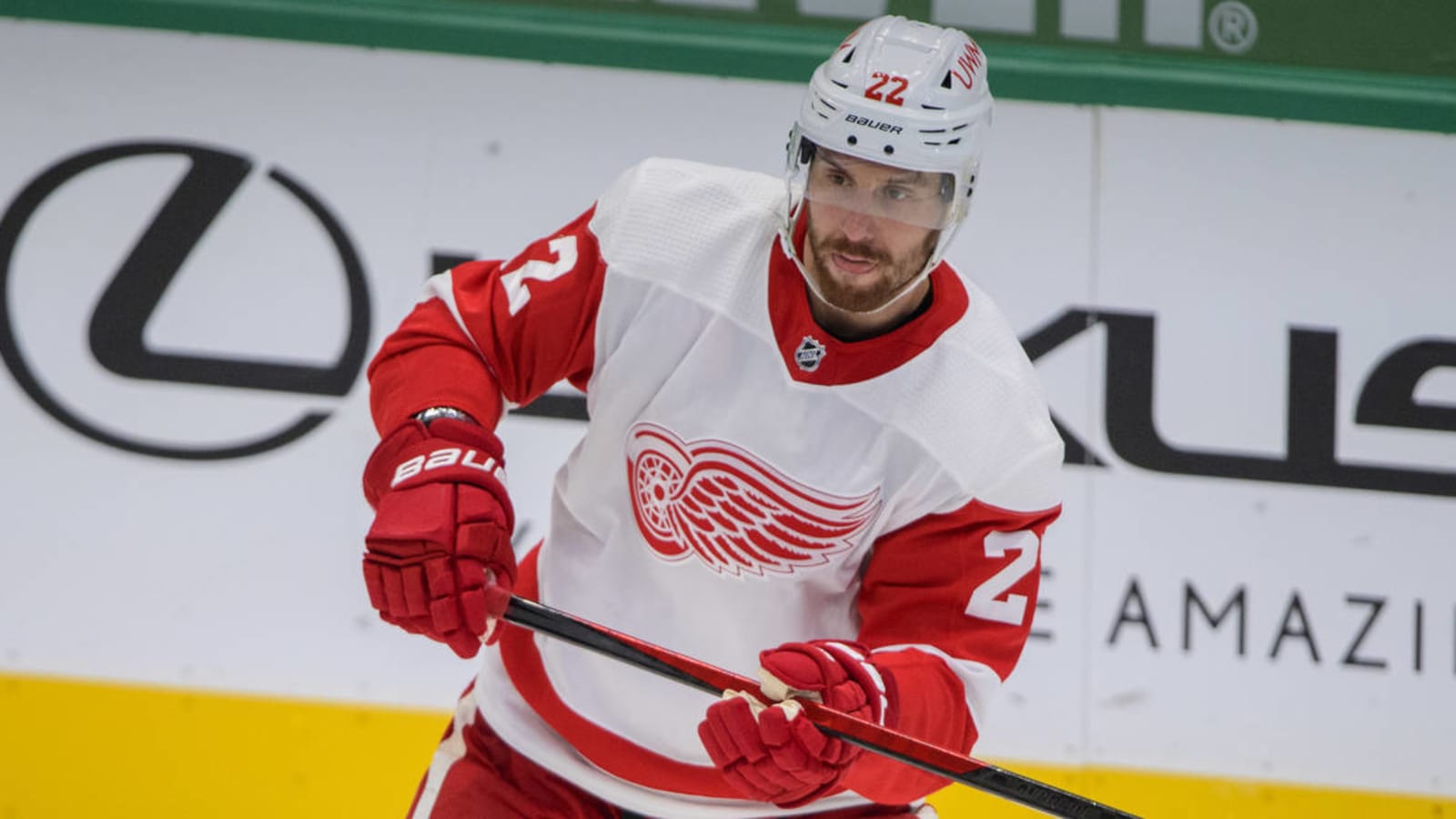 Avalanche acquire Patrik Nemeth from Red Wings