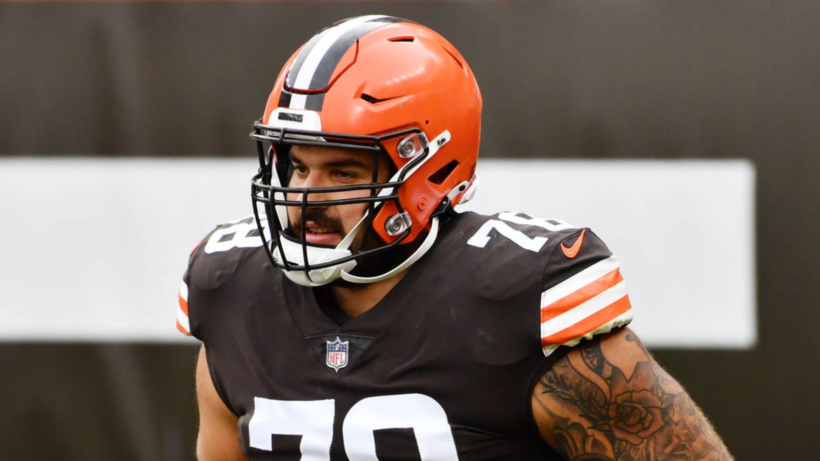 Browns, RT Jack Conklin agree to four-year contract extension