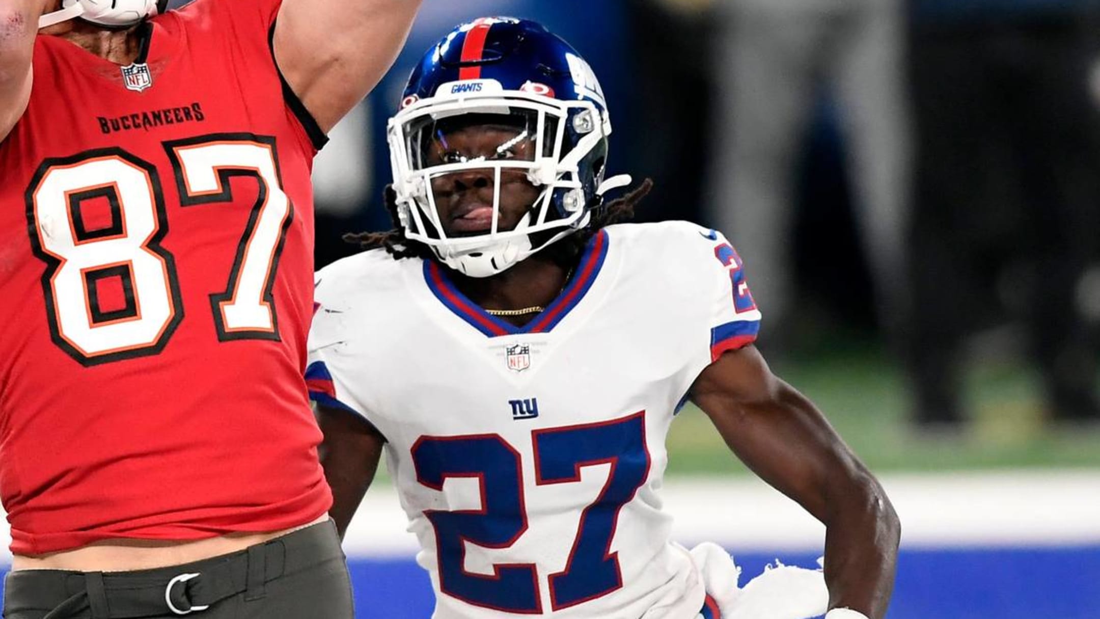 New York Giants trade CB Isaac Yiadom to Green Bay Packers