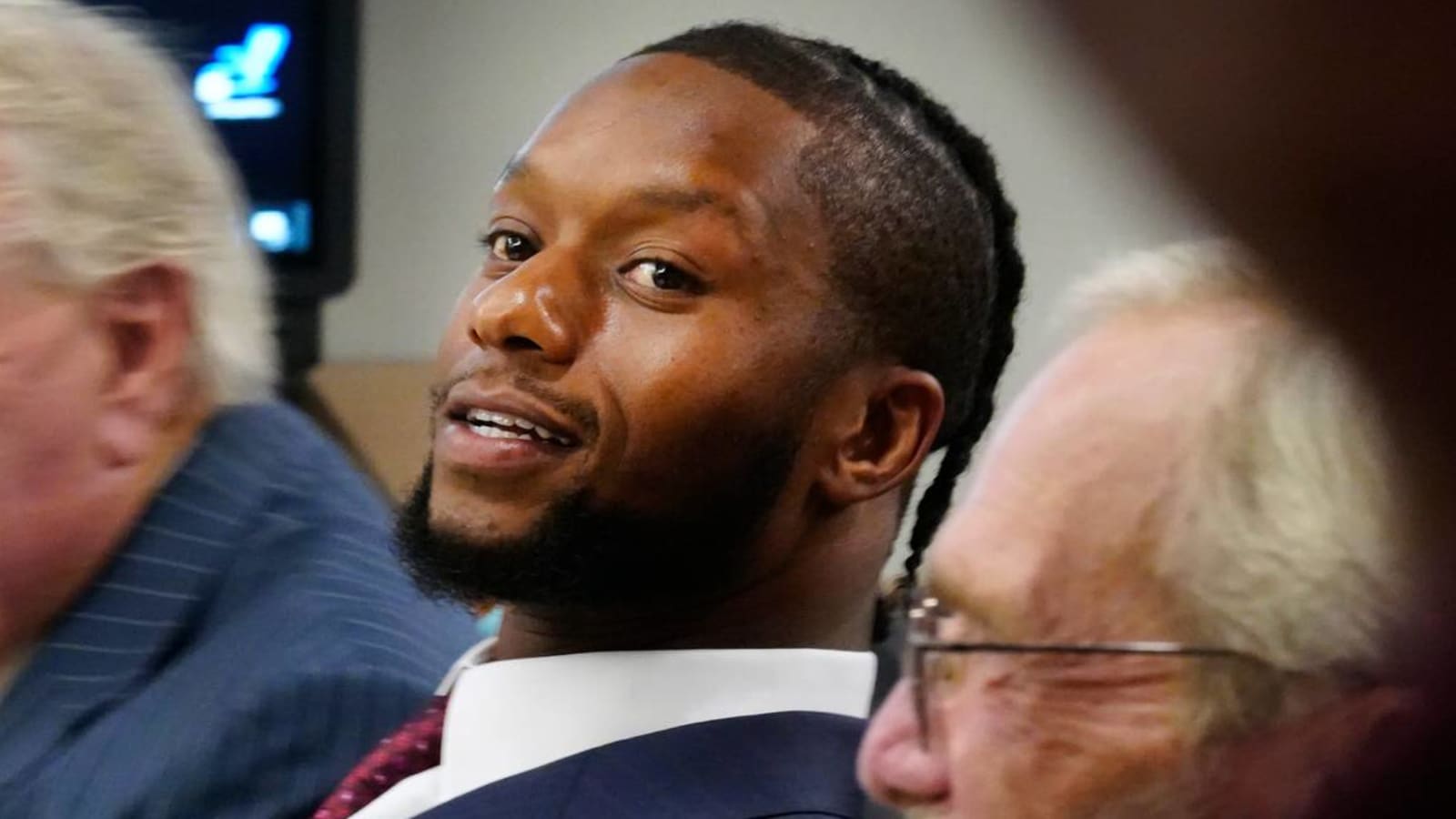 Joe Mixon found not guilty in first offseason gun incident