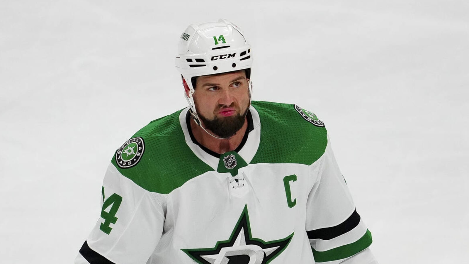 Stars captain ejected for brutal cross-check