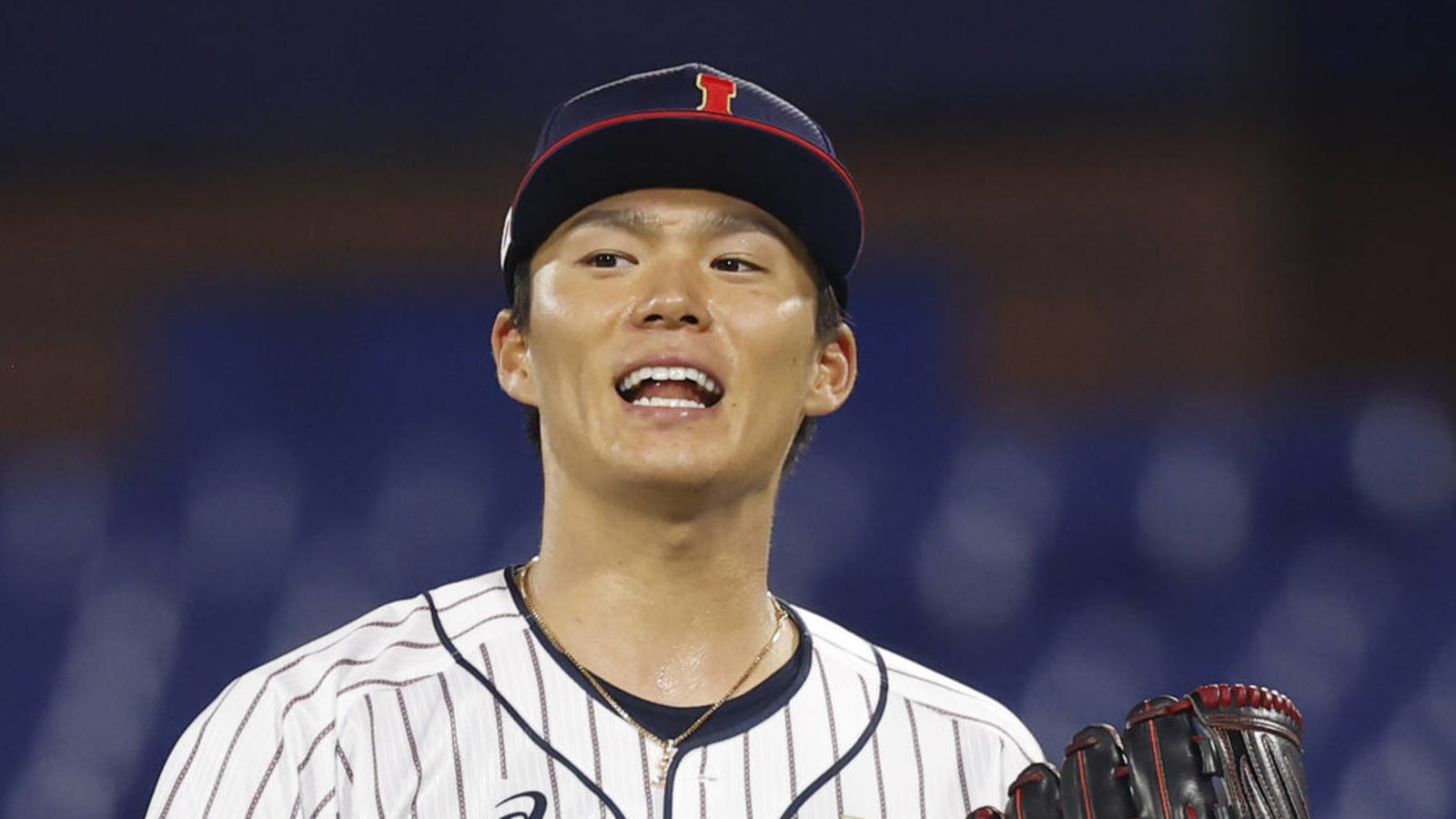 AL team gave Japanese star pitcher own jersey during meeting