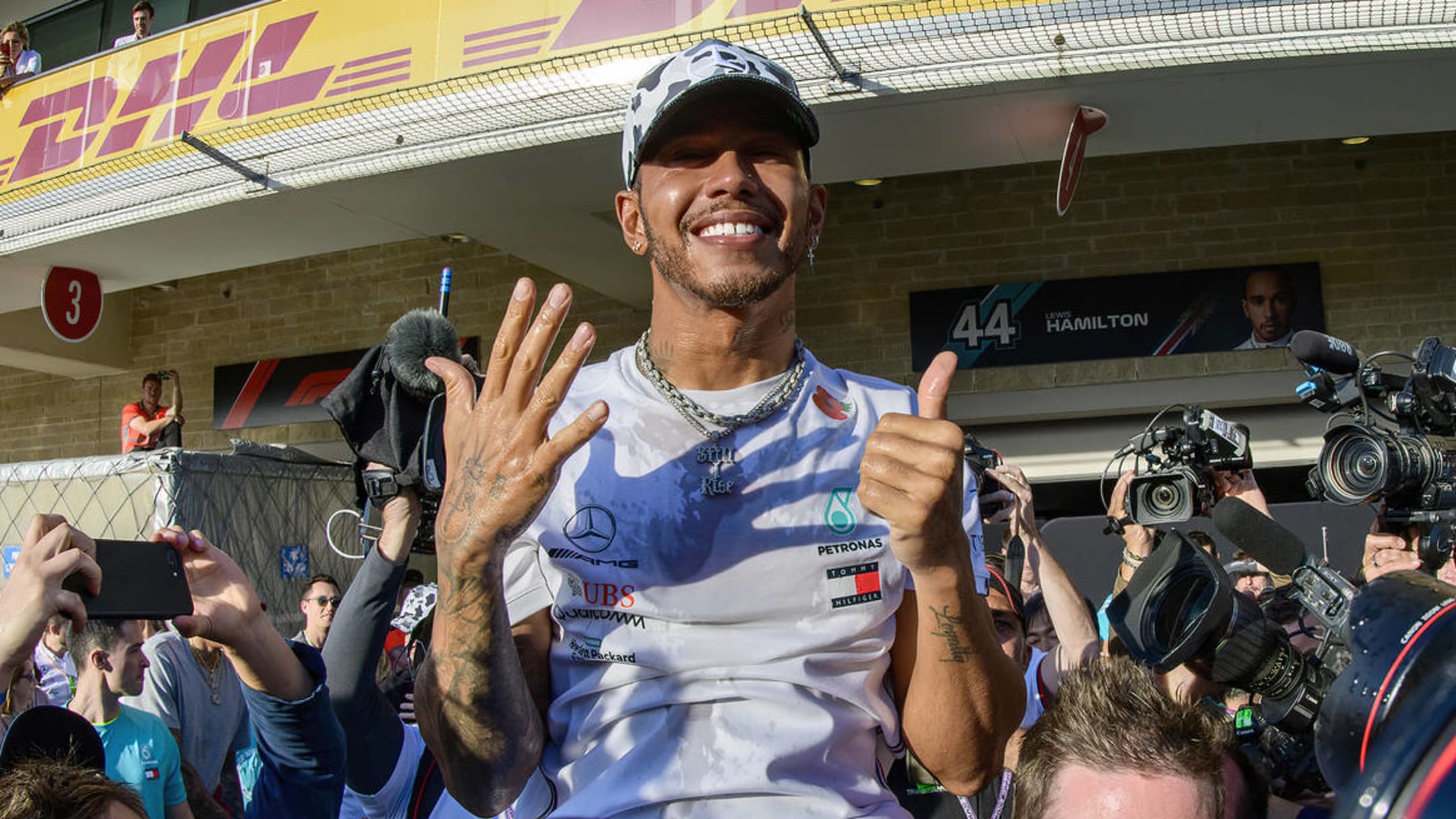 Lewis Hamilton poses with David Beckham, Tom Brady and Michael Jordan as US  sporting royalty flock to F1's Miami GP