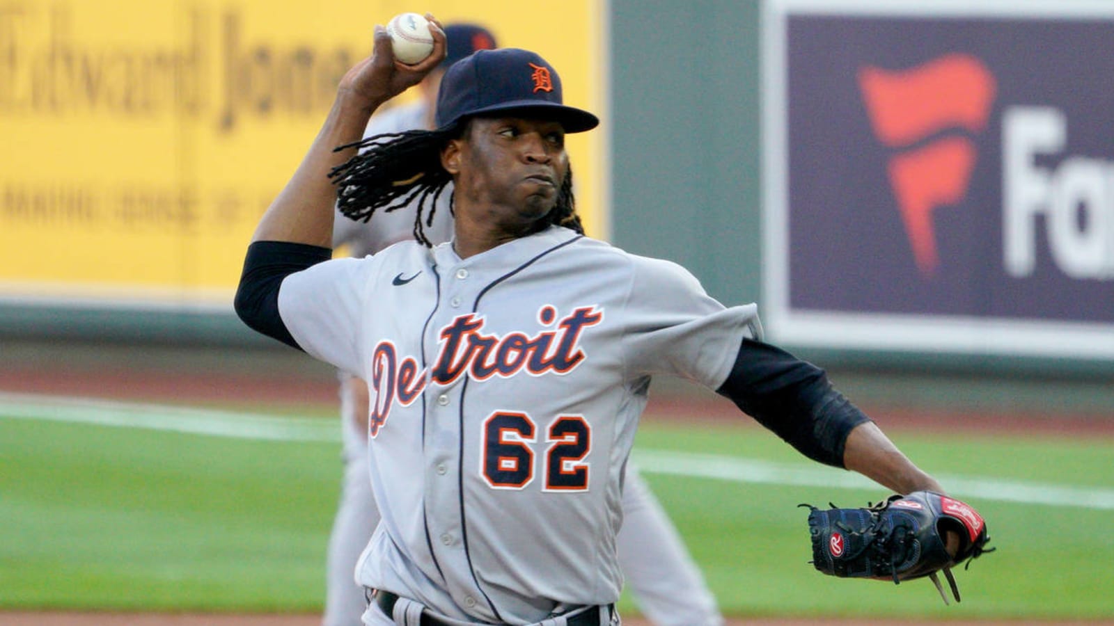 Tigers activate Jose Urena, option Zack Short