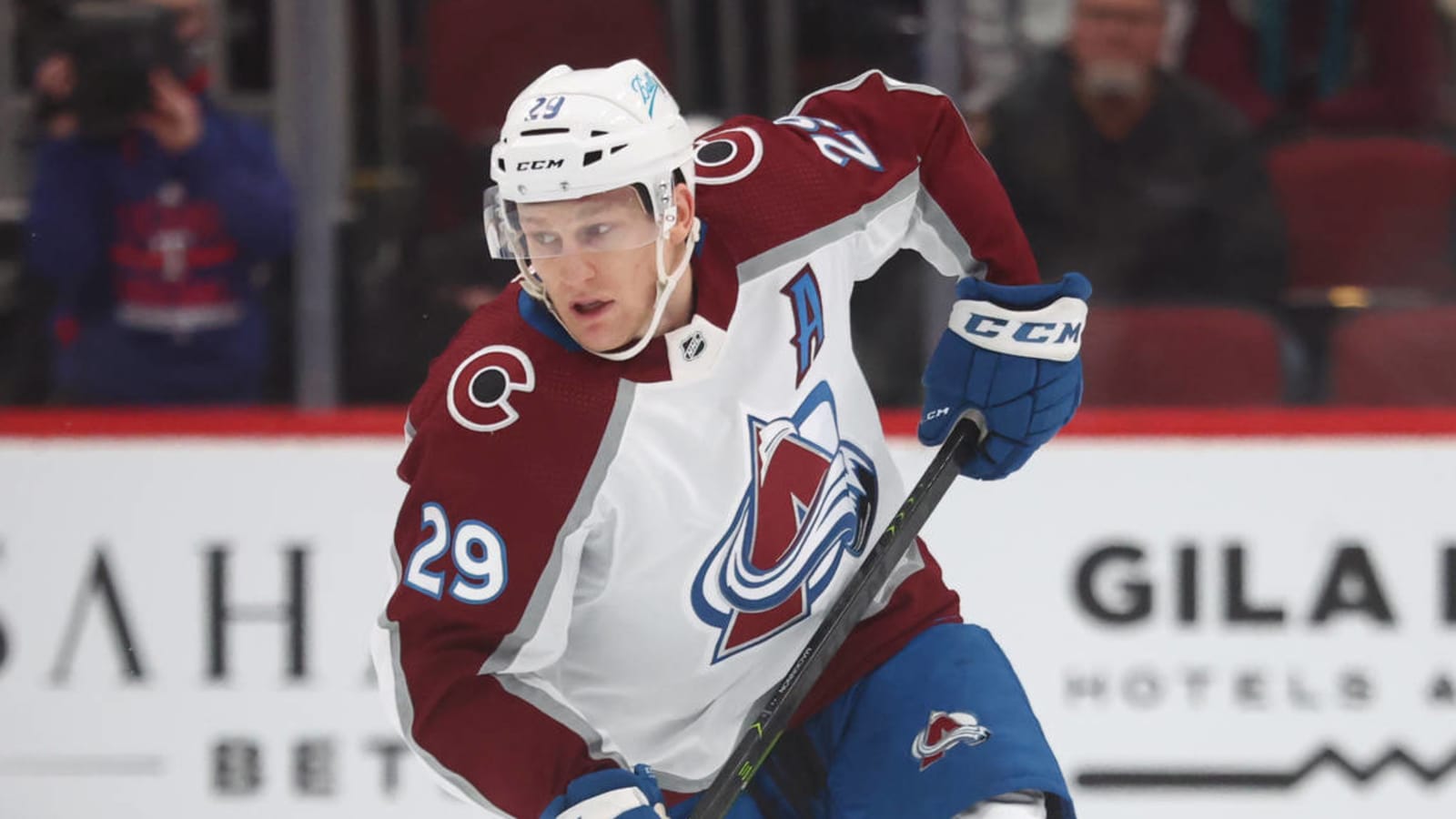 Avalanche star Nathan MacKinnon won't play in All-Star game after injury