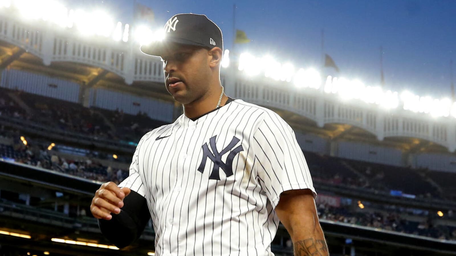 Yankees designate struggling Aaron Hicks for assignment