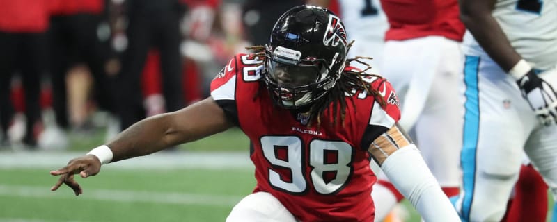49ers claim DE Takkarist McKinley off waivers