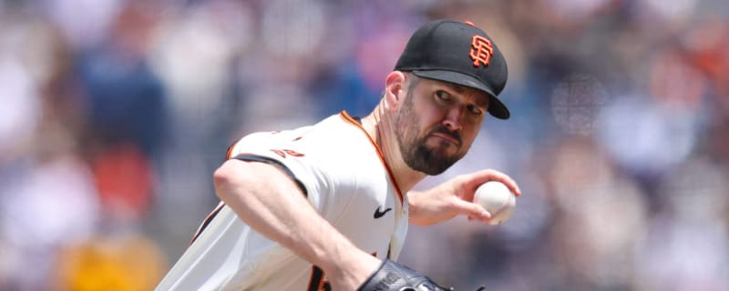 Bunt attempt by SF Giants' Yermin Mercedes was so bad it made Gabe