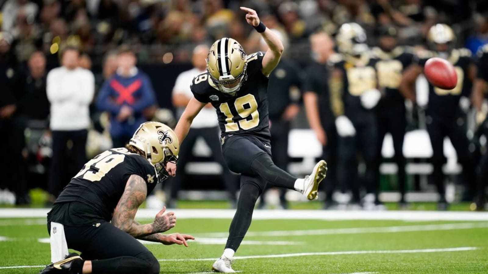 Report: Saints Host Several in a Kicker Tryout