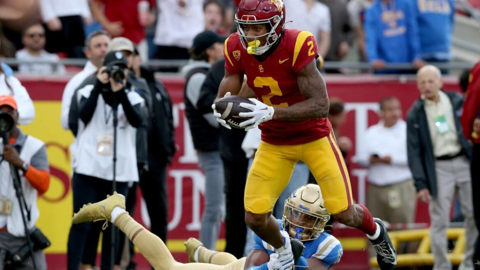 USC Football: Brenden Rice Makes Insane Leaping Catch from Caleb Williams at Pro Day