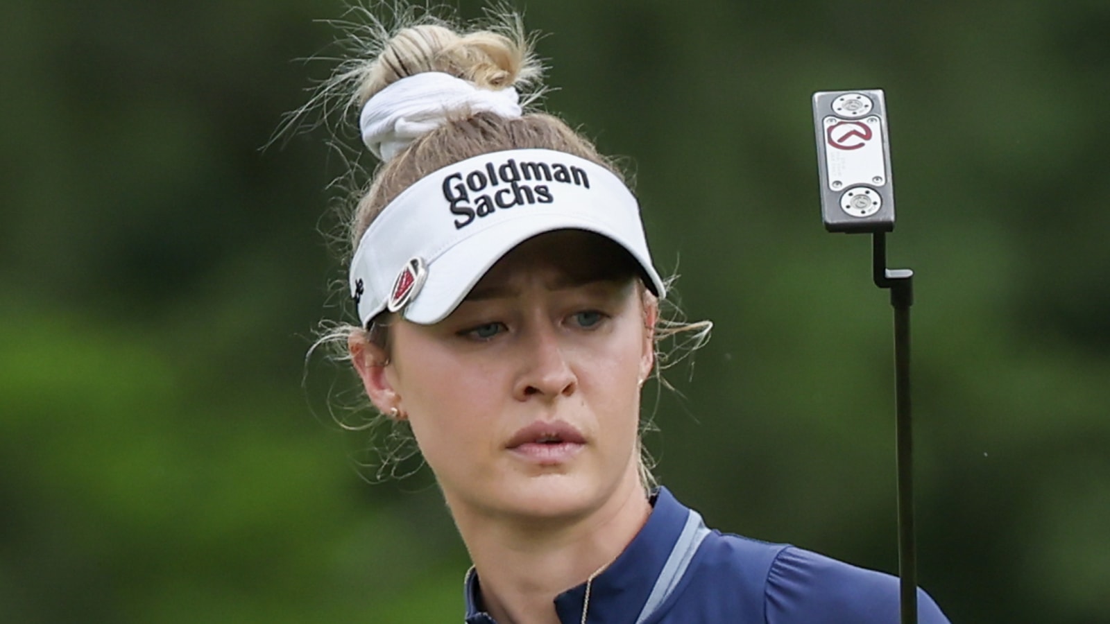 Top women's golfer withdraws from event due to dog bite