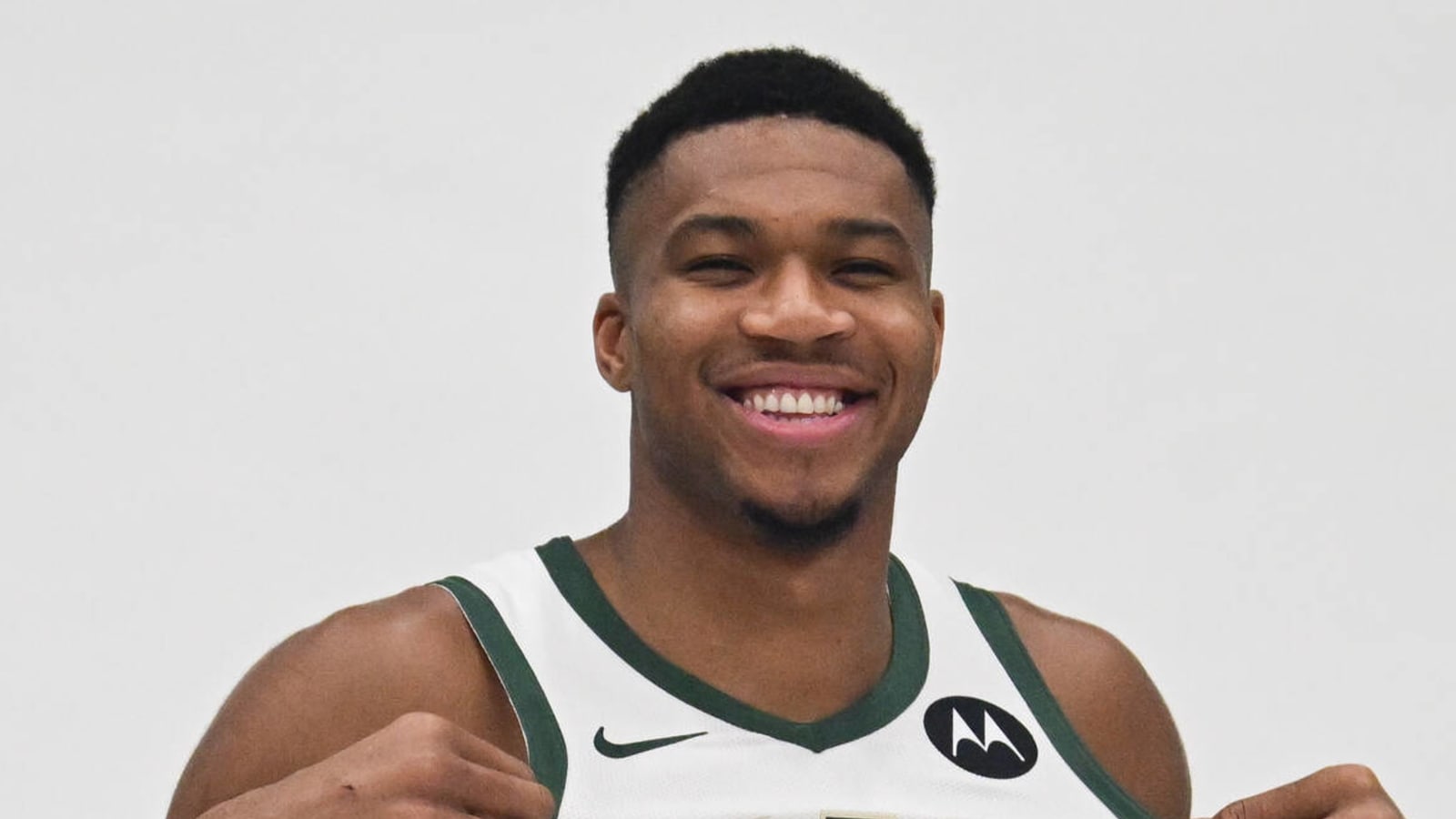 Giannis suing mattress maker for defective product, image use