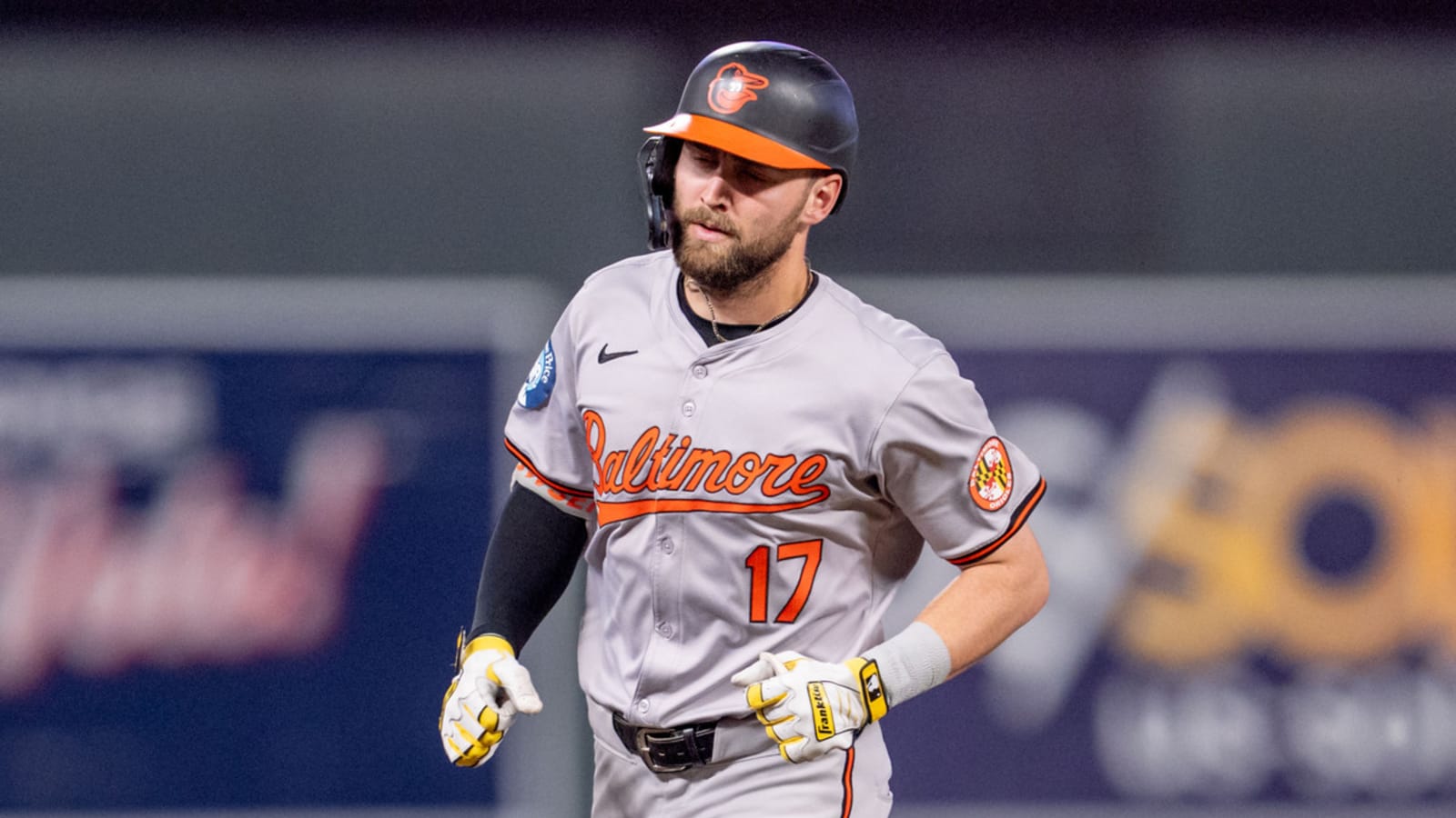 Orioles OF undergoes surgery on fractured hand