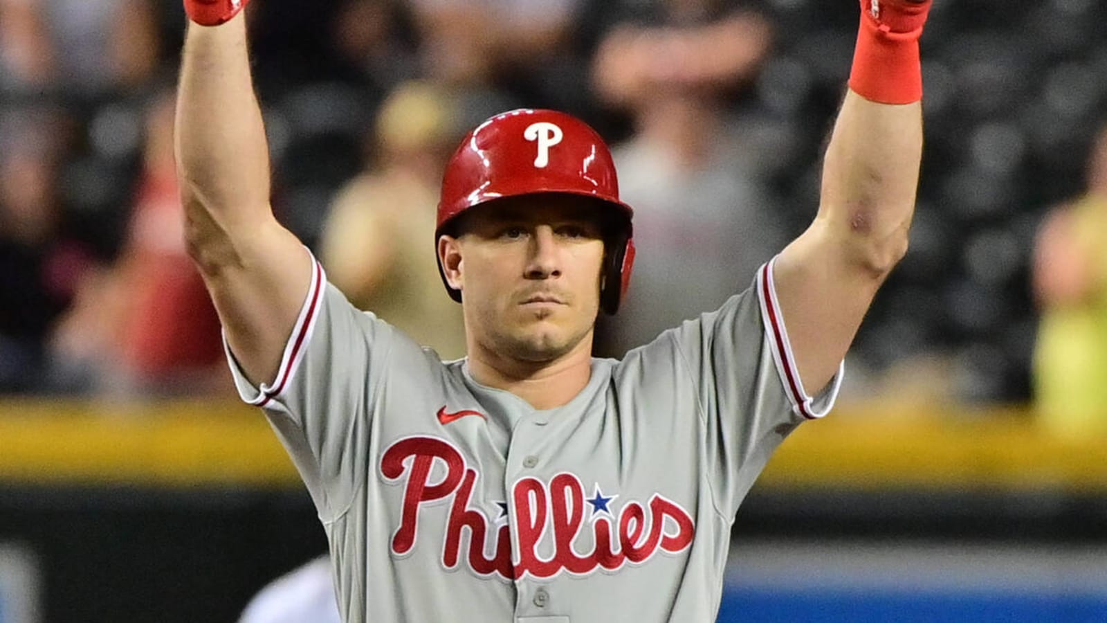 Watch: Phillies catcher makes history in loss to D-backs