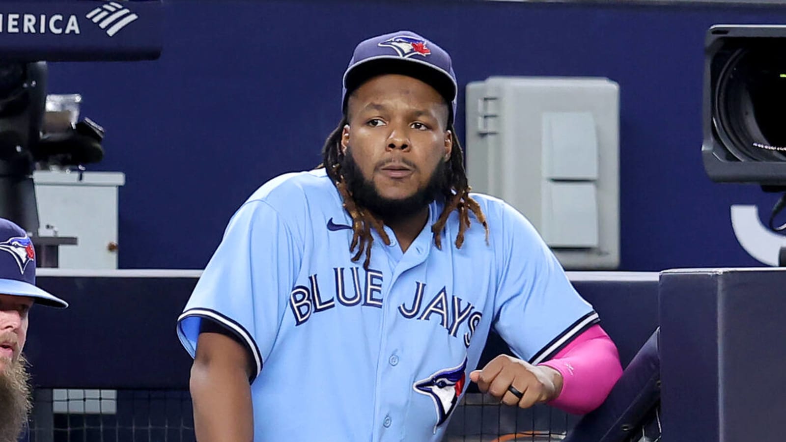 Vladimir Guerrero Jr. scratched from Blue Jays' lineup with sore