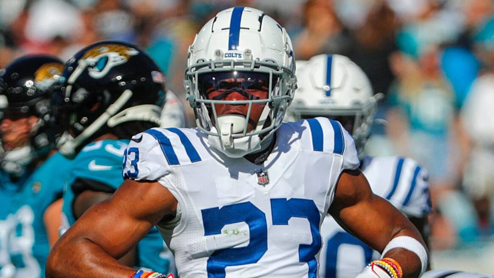 Colts make Kenny Moore highest-paid slot cornerback 