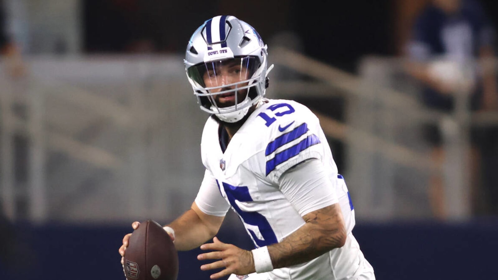 Journeyman backup QB signs with NFC East team