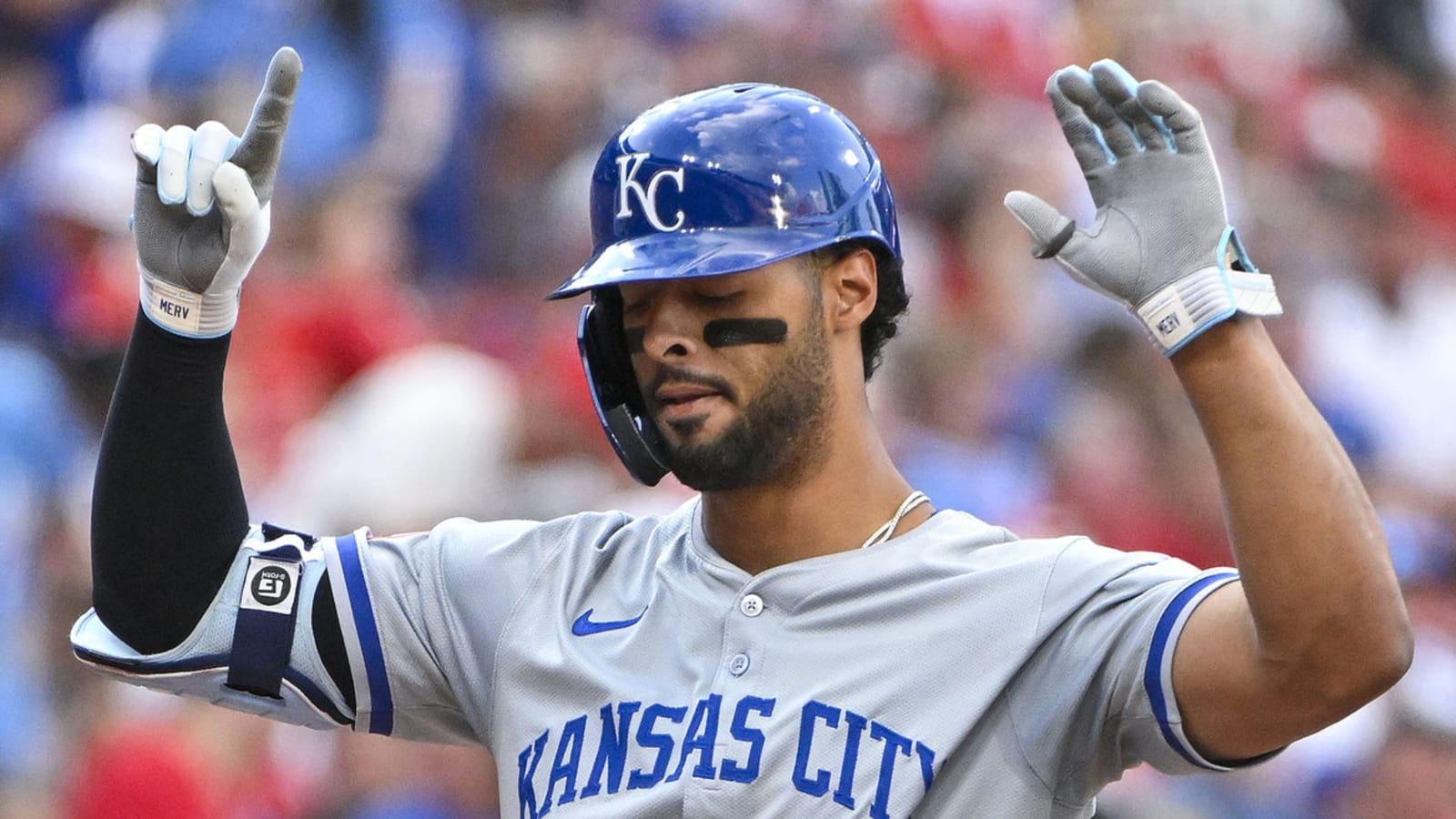 Royals place young OF on injured list