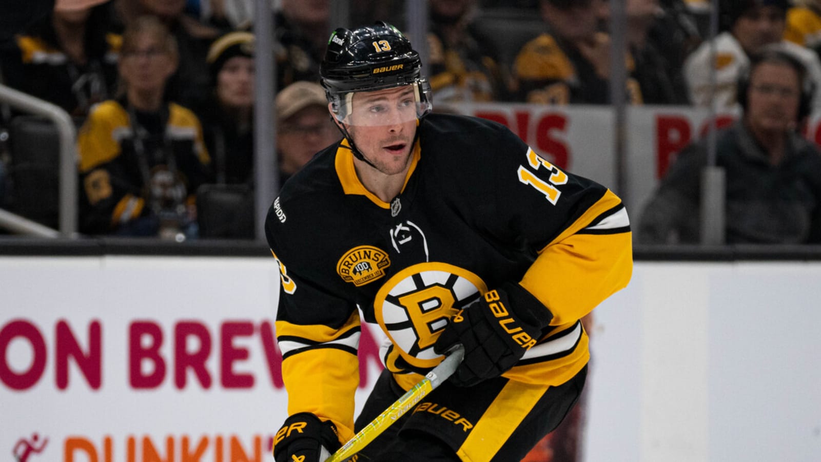 Bruins, Avalanche swap centers in multi-player deal