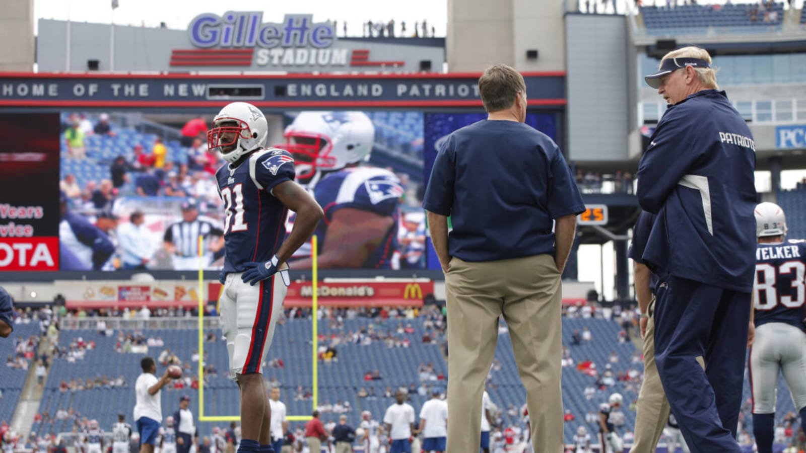 Patriots legend Randy Moss&#39; had hilarious first interaction with Bill Belichick