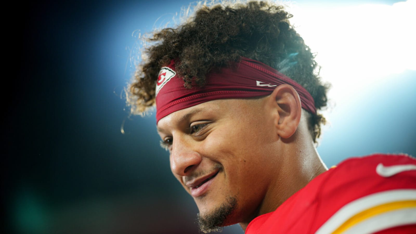 Patrick Mahomes Makes Big Statement With Cleats For Chiefs-Raiders