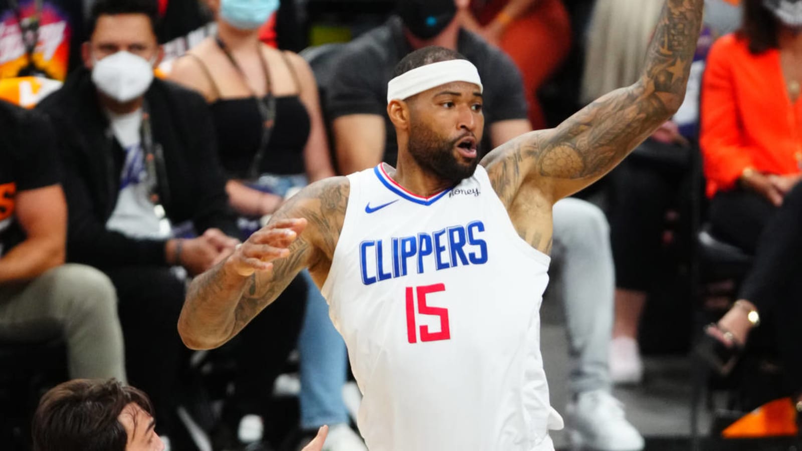 DeMarcus Cousins expected to give Bucks 10-15 minutes per game?