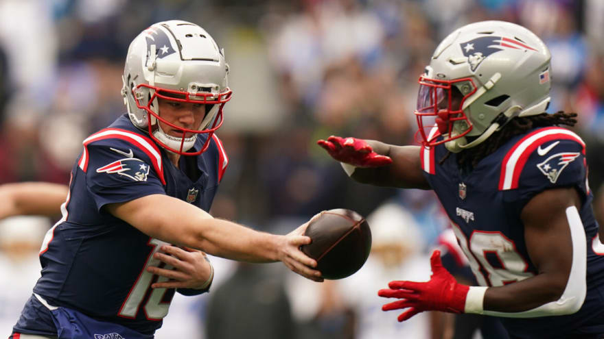 Patriots&#39; Veteran Running Back Impresses With Body Transformation in 2025