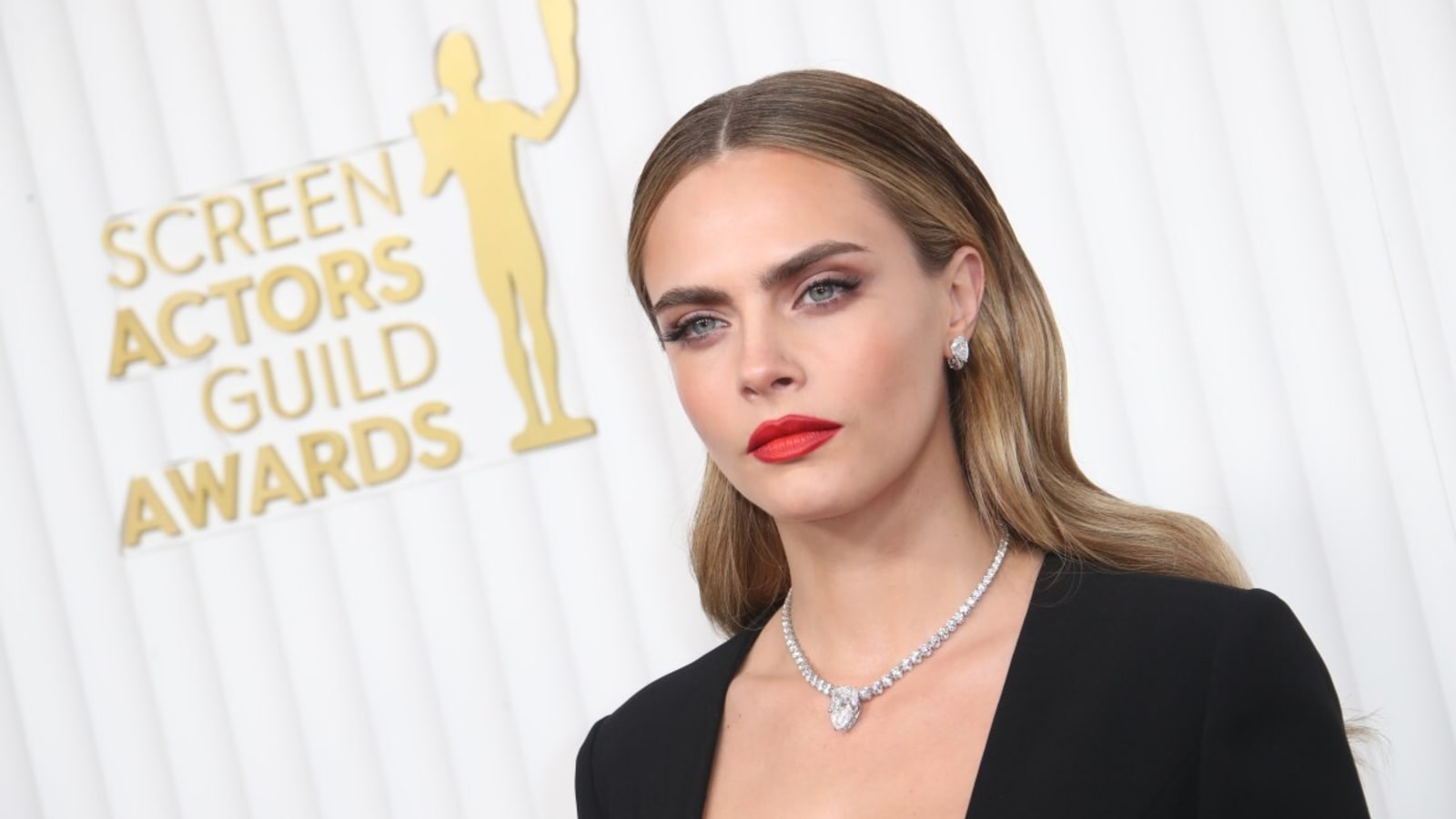 Cara Delevingne Leaves No Doubt About Her Opinion of Taylor Swift&#39;s Romance With Travis Kelce