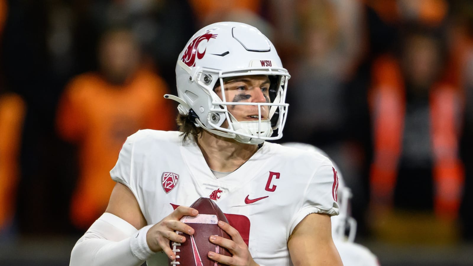 History repeats itself as Washington State star QB enters transfer portal