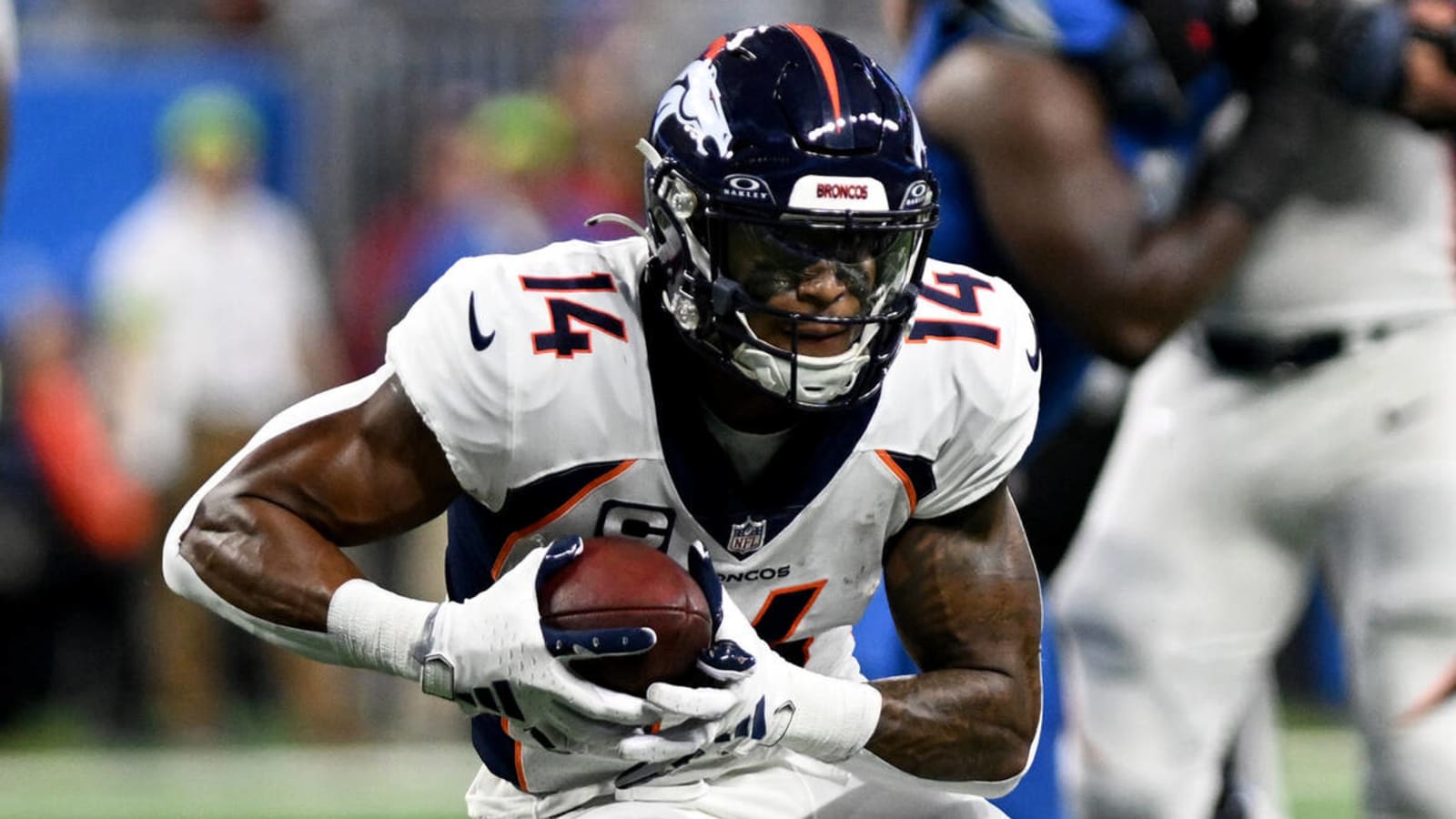 Broncos, top WR at stalemate over contract situation