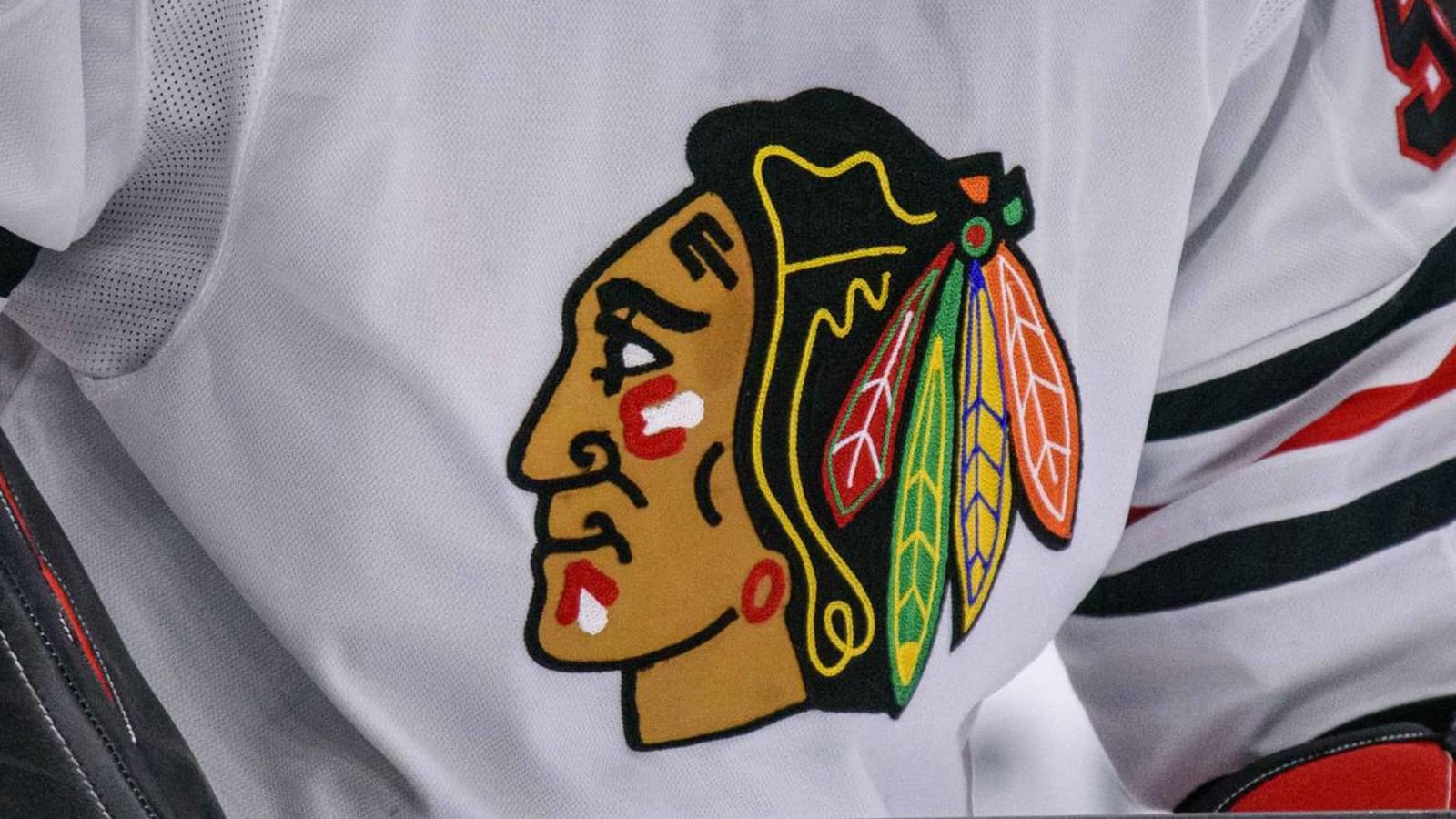 Blackhawks sign first-round pick Nolan Allan